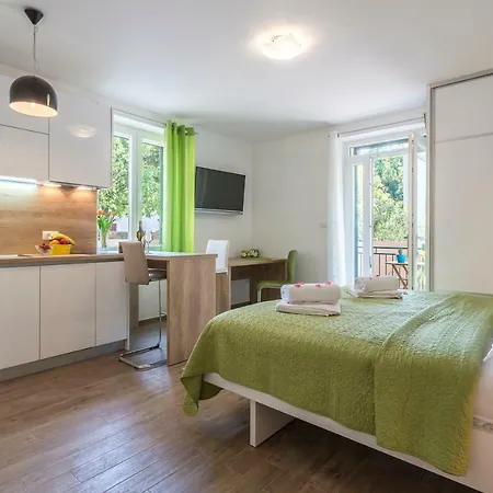 Maggy & Anna سبليت