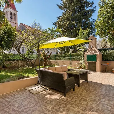 Maggy & Anna アパート スプリト