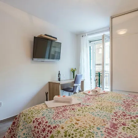 Maggy & Anna アパート *