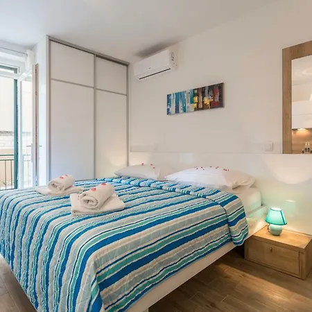 Maggy & Anna アパート スプリト